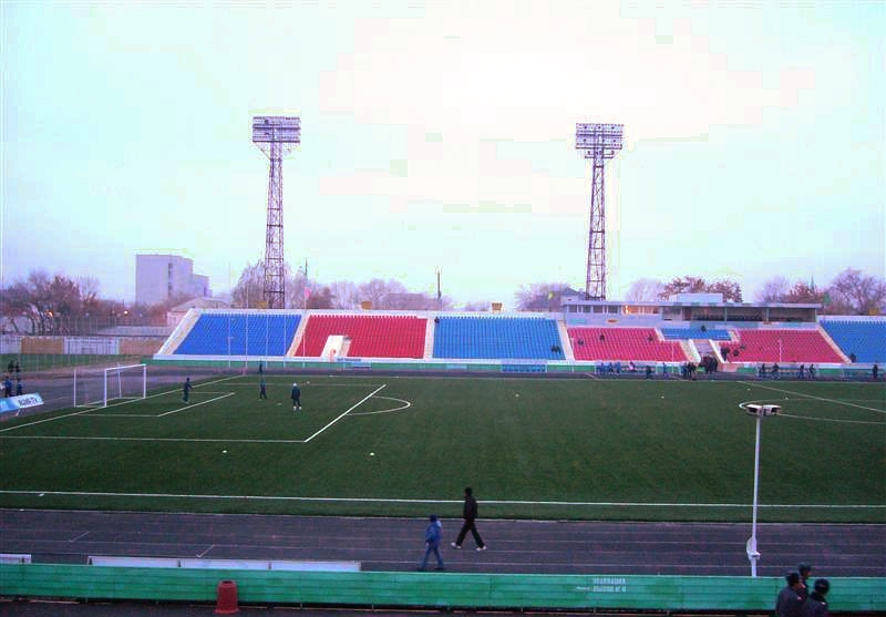 Centralny_stadium_Pavlodar[1].jpg